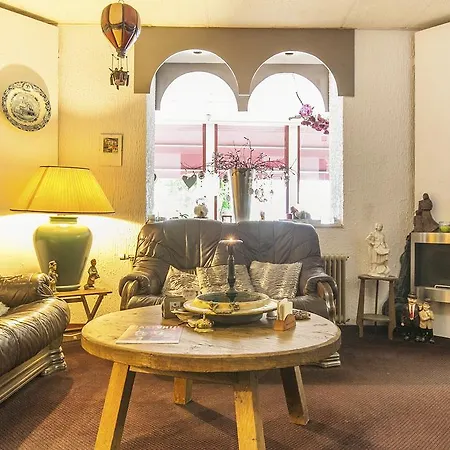 Hotel De Kroon 3*