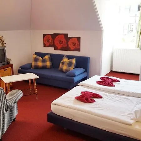 Hotel De Kroon 3*